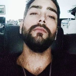 Meet your Posher, Thomas